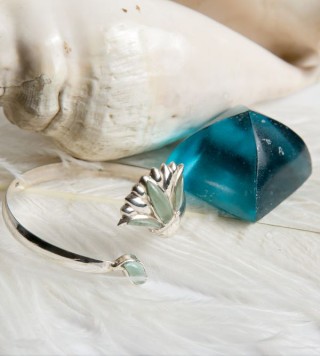 Blue Lotus bracelet silver