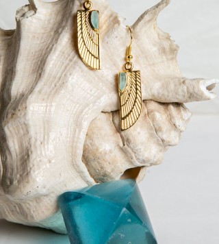 Isis earring gold-plated