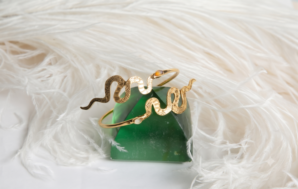 Cleopatra-andara bracelet, gold-plated