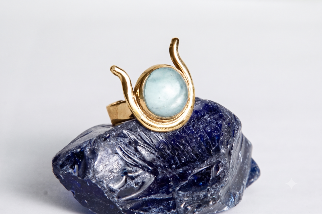 Hathor-andara ring, gold-plated